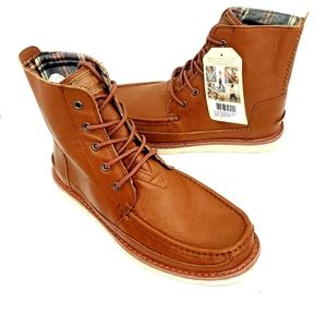 NWT Toms Mens Searcher Brown Leather Boots